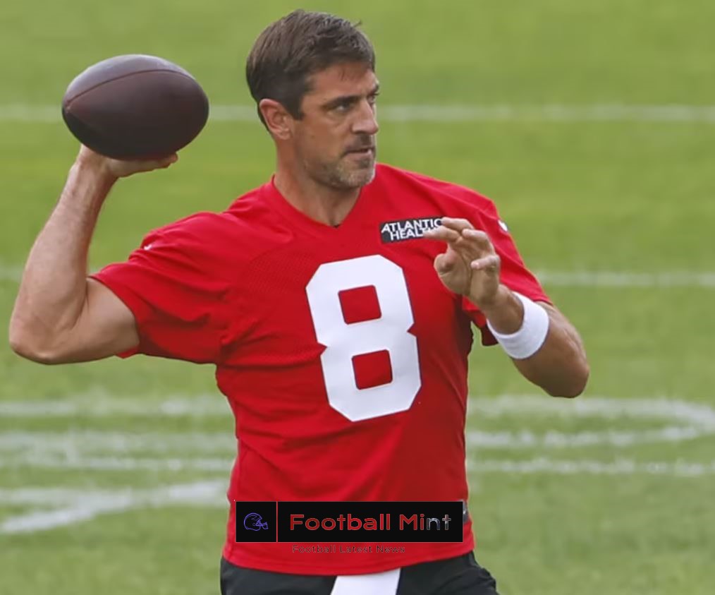 Aaron Rodgers showing the Jets that the red zone shouldn’t be a danger zone for them this season